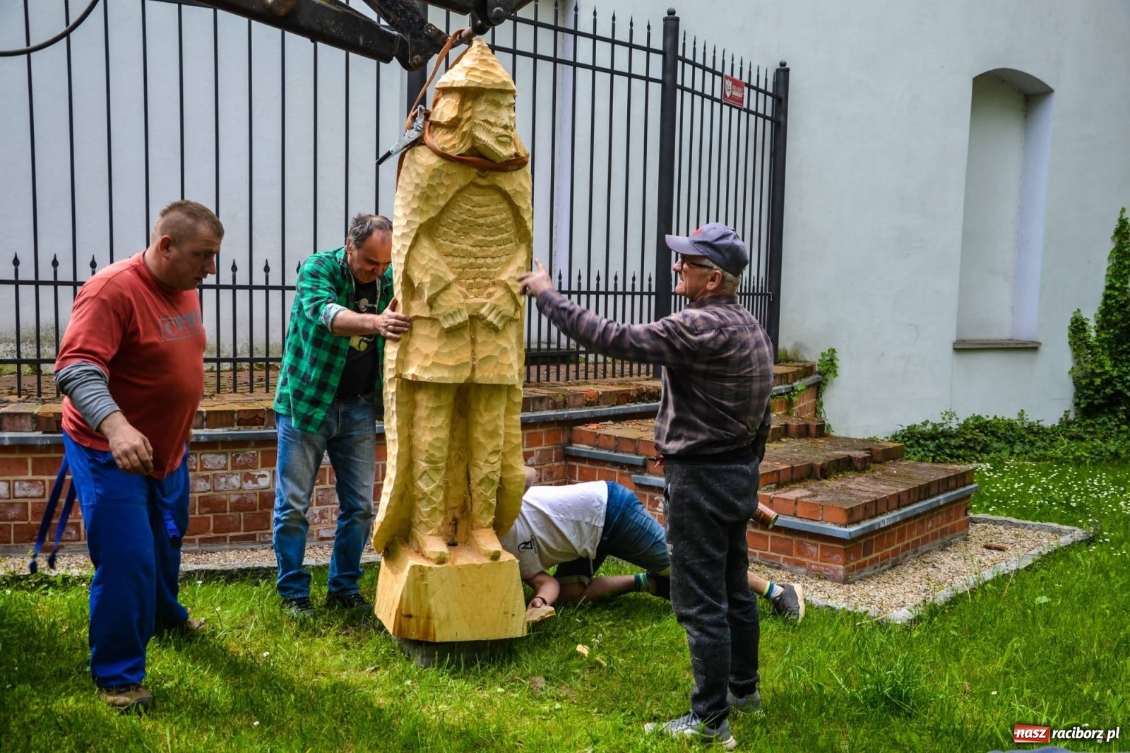 Zdjęcie w galerii na portalu naszraciborz.pl: Władcy Raciborza wrócili na zamek wiadomości z regionu