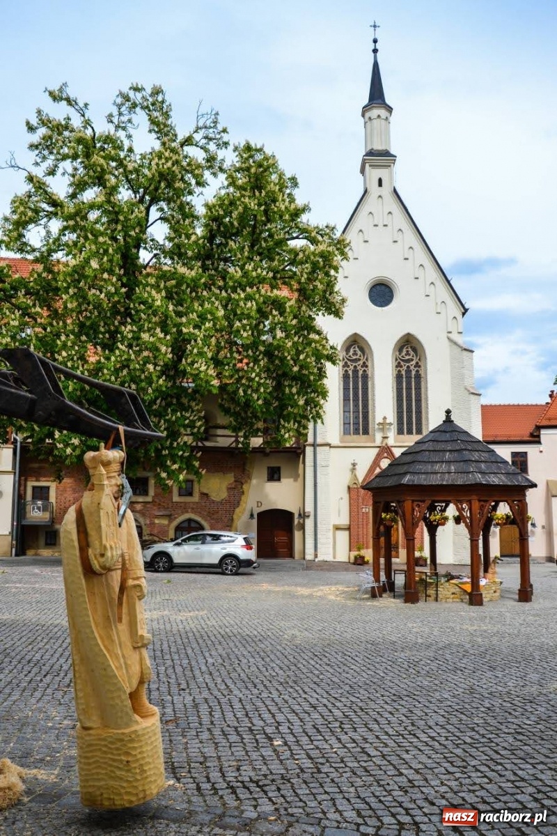 Zdjęcie w galerii na portalu naszraciborz.pl: Władcy Raciborza wrócili na zamek wiadomości z regionu