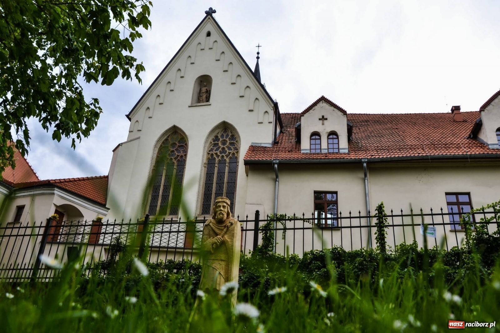 Zdjęcie w galerii na portalu naszraciborz.pl: Władcy Raciborza wrócili na zamek wiadomości z regionu