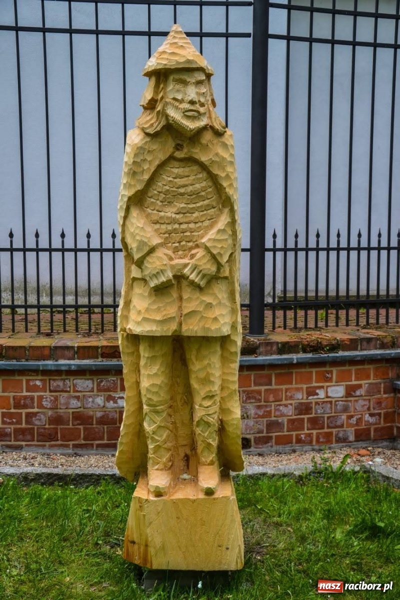 Zdjęcie w galerii na portalu naszraciborz.pl: Władcy Raciborza wrócili na zamek wiadomości z regionu