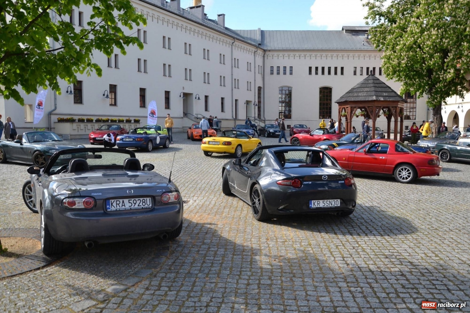 Zdjęcie w galerii na portalu naszraciborz.pl: Racibórz-Tworków. Zlot Mazd MX-5 wiadomości z regionu