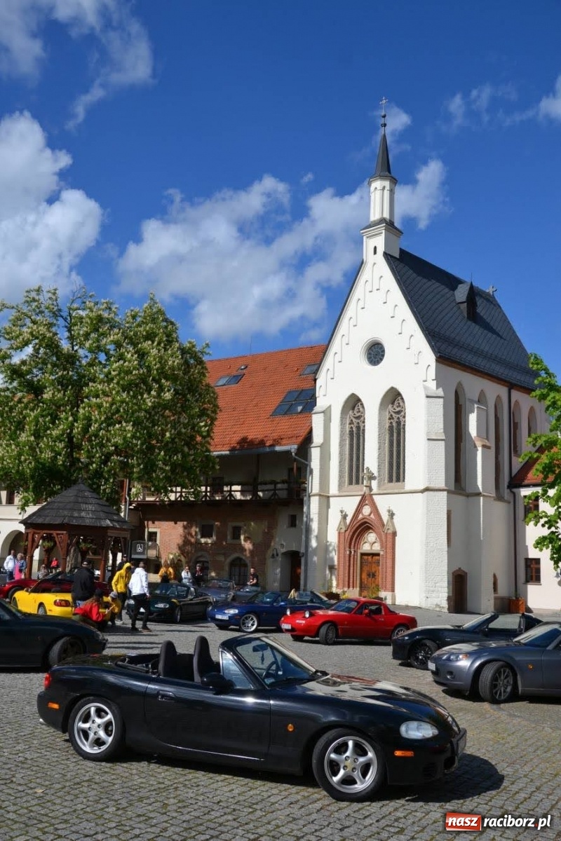 Zdjęcie w galerii na portalu naszraciborz.pl: Racibórz-Tworków. Zlot Mazd MX-5 wiadomości z regionu