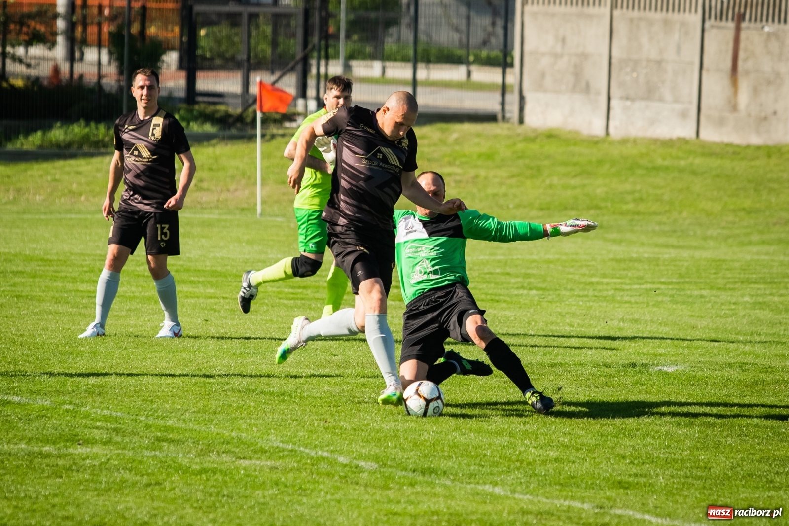 Zdjęcie w galerii na portalu naszraciborz.pl: Osłabieni Czarni bezlitośni dla Studziennej [FOTO] wiadomości z regionu
