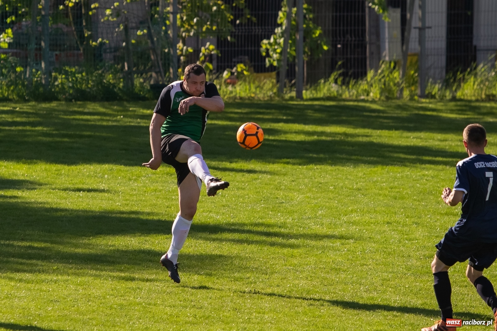 Zdjęcie w galerii na portalu naszraciborz.pl: Lokomotywa ruszyła z opóźnieniem, ale do celu dotała na czas [FOTO] wiadomości z regionu