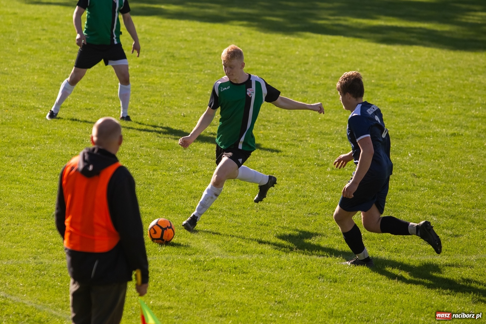 Zdjęcie w galerii na portalu naszraciborz.pl: Lokomotywa ruszyła z opóźnieniem, ale do celu dotała na czas [FOTO] wiadomości z regionu