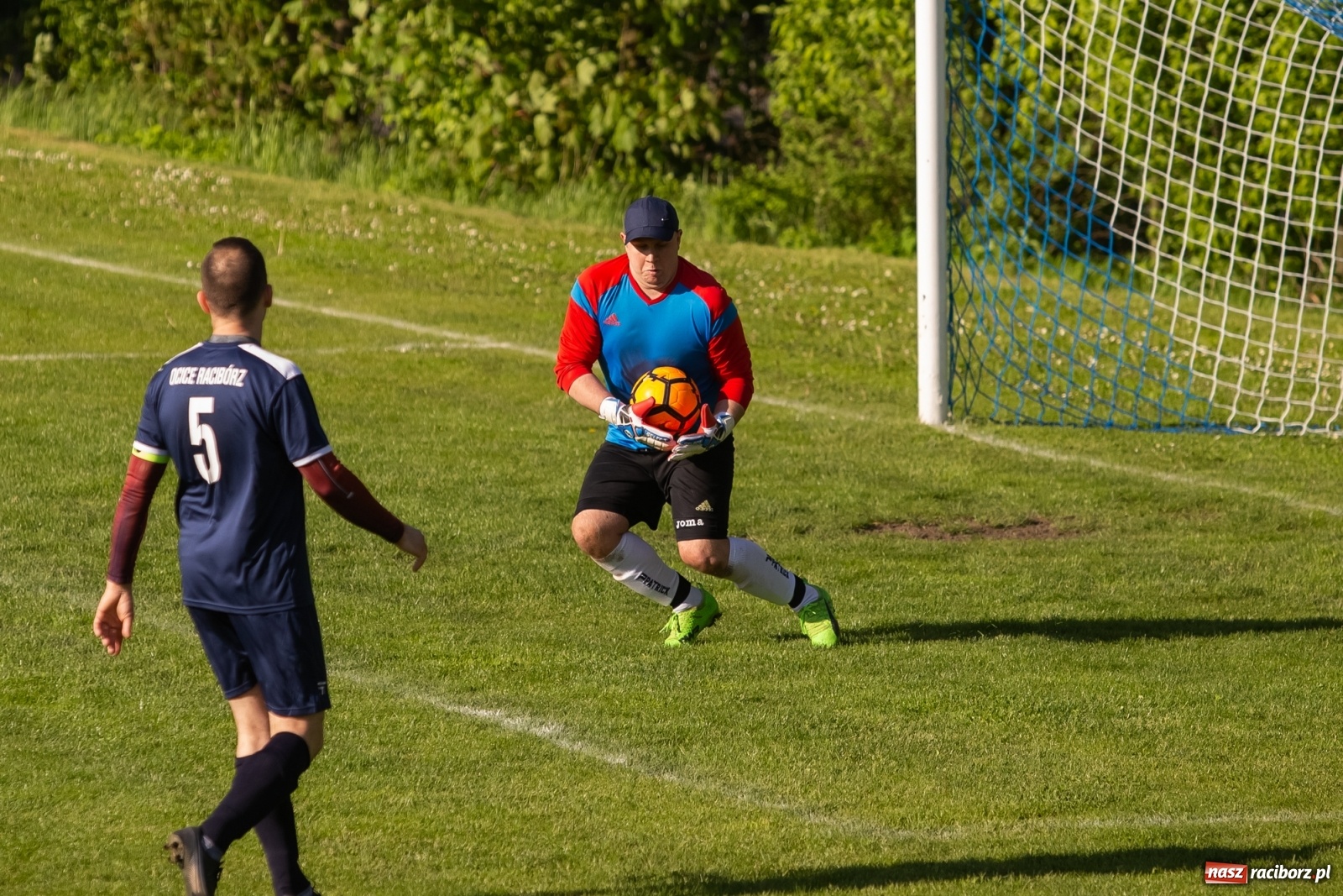 Zdjęcie w galerii na portalu naszraciborz.pl: Lokomotywa ruszyła z opóźnieniem, ale do celu dotała na czas [FOTO] wiadomości z regionu