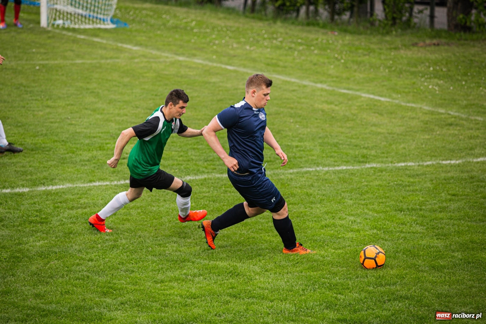 Zdjęcie w galerii na portalu naszraciborz.pl: Lokomotywa ruszyła z opóźnieniem, ale do celu dotała na czas [FOTO] wiadomości z regionu