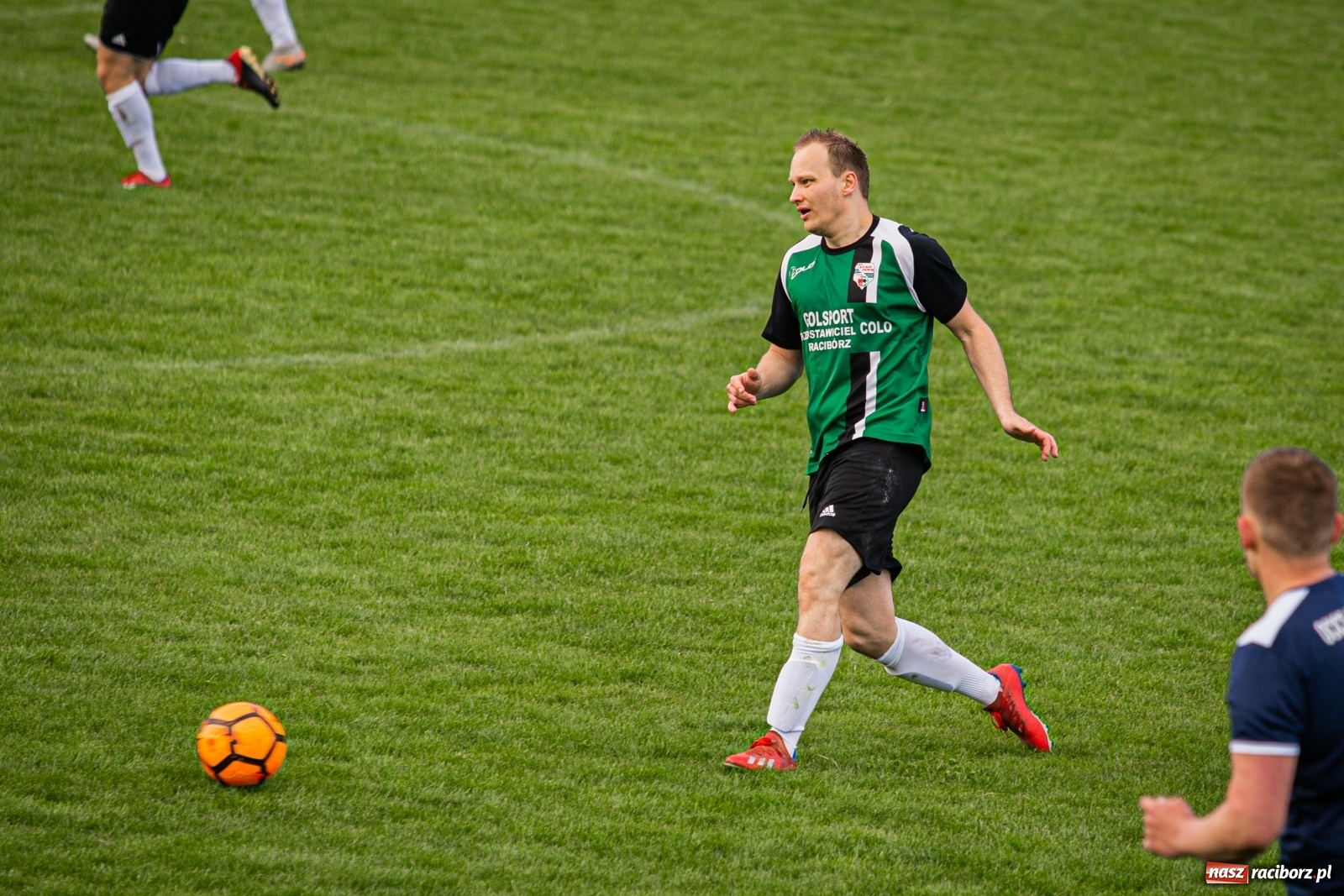 Zdjęcie w galerii na portalu naszraciborz.pl: Lokomotywa ruszyła z opóźnieniem, ale do celu dotała na czas [FOTO] wiadomości z regionu