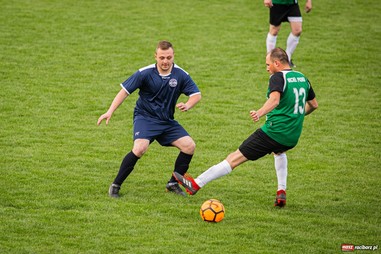 Zdjęcie w galerii na portalu naszraciborz.pl: Lokomotywa ruszyła z opóźnieniem, ale do celu dotała na czas [FOTO] wiadomości z regionu
