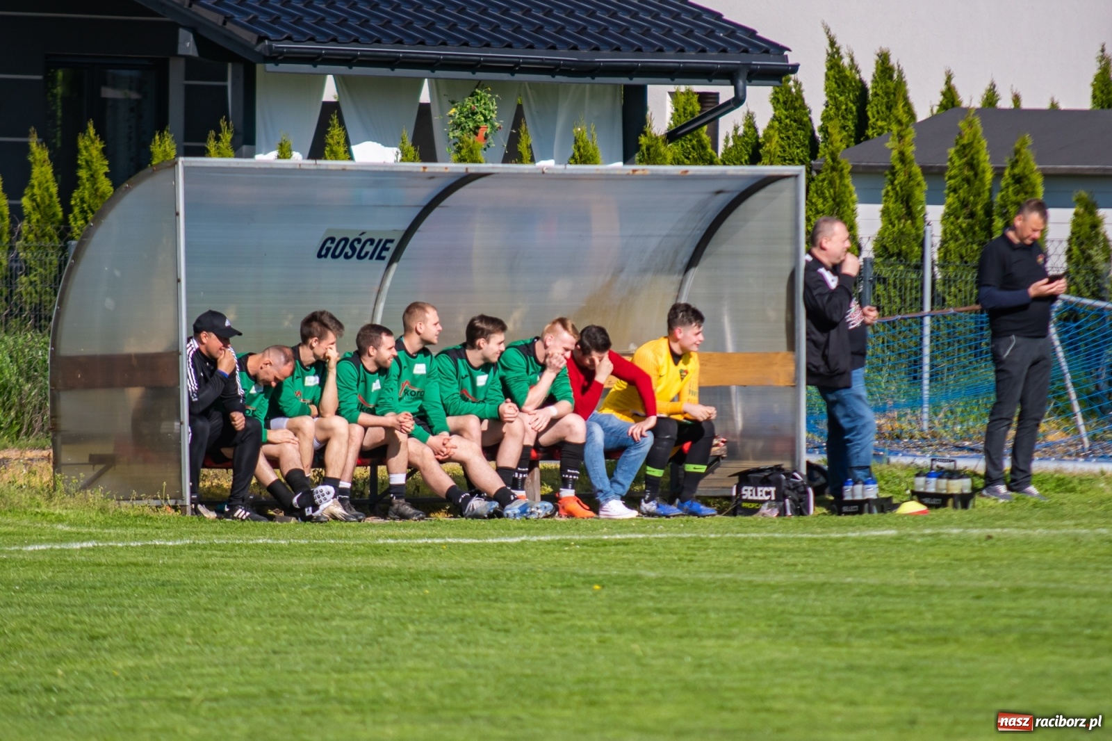 Zdjęcie w galerii na portalu naszraciborz.pl: Krzyżanowice vs Gorzyce. Choć dwoili się i troili, liderowi zbytnio nie podskoczyli [FOTO] wiadomości z regionu