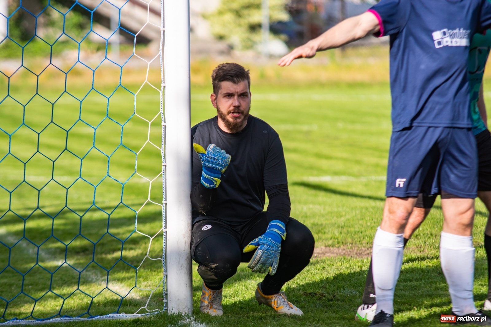 Zdjęcie w galerii na portalu naszraciborz.pl: Krzyżanowice vs Gorzyce. Choć dwoili się i troili, liderowi zbytnio nie podskoczyli [FOTO] wiadomości z regionu
