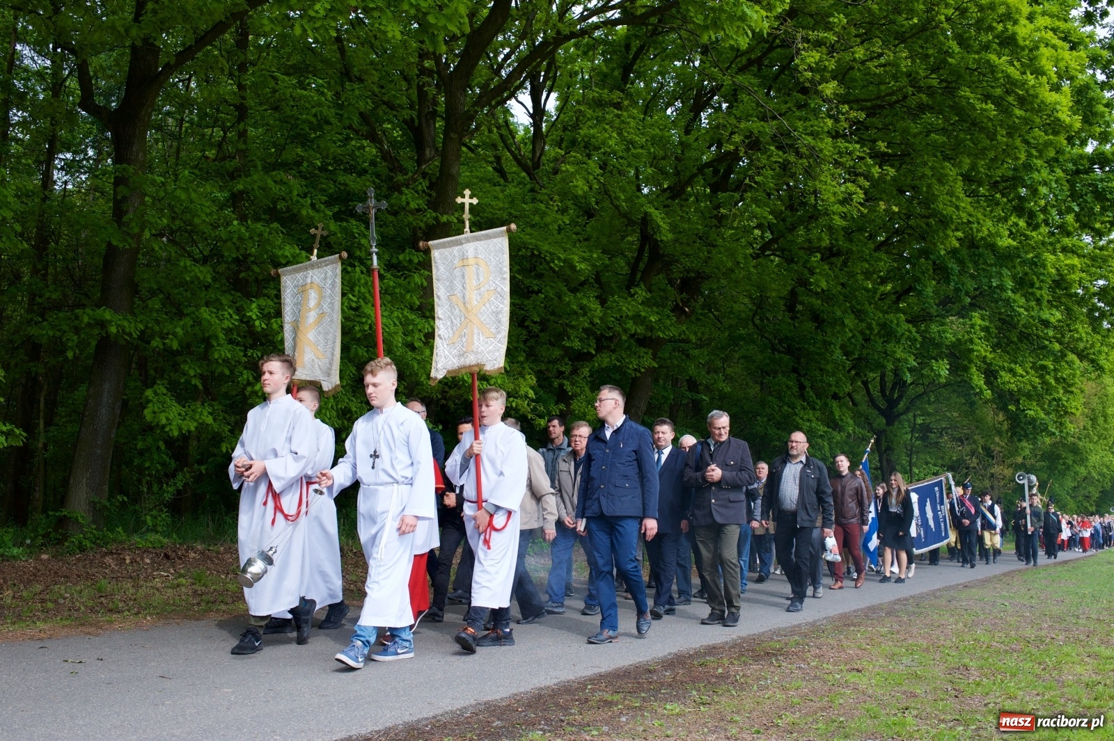 Zdjęcie w galerii na portalu naszraciborz.pl: Tworkowiki w dorocznej procesji na św. Urbana [FOTO] wiadomości z regionu