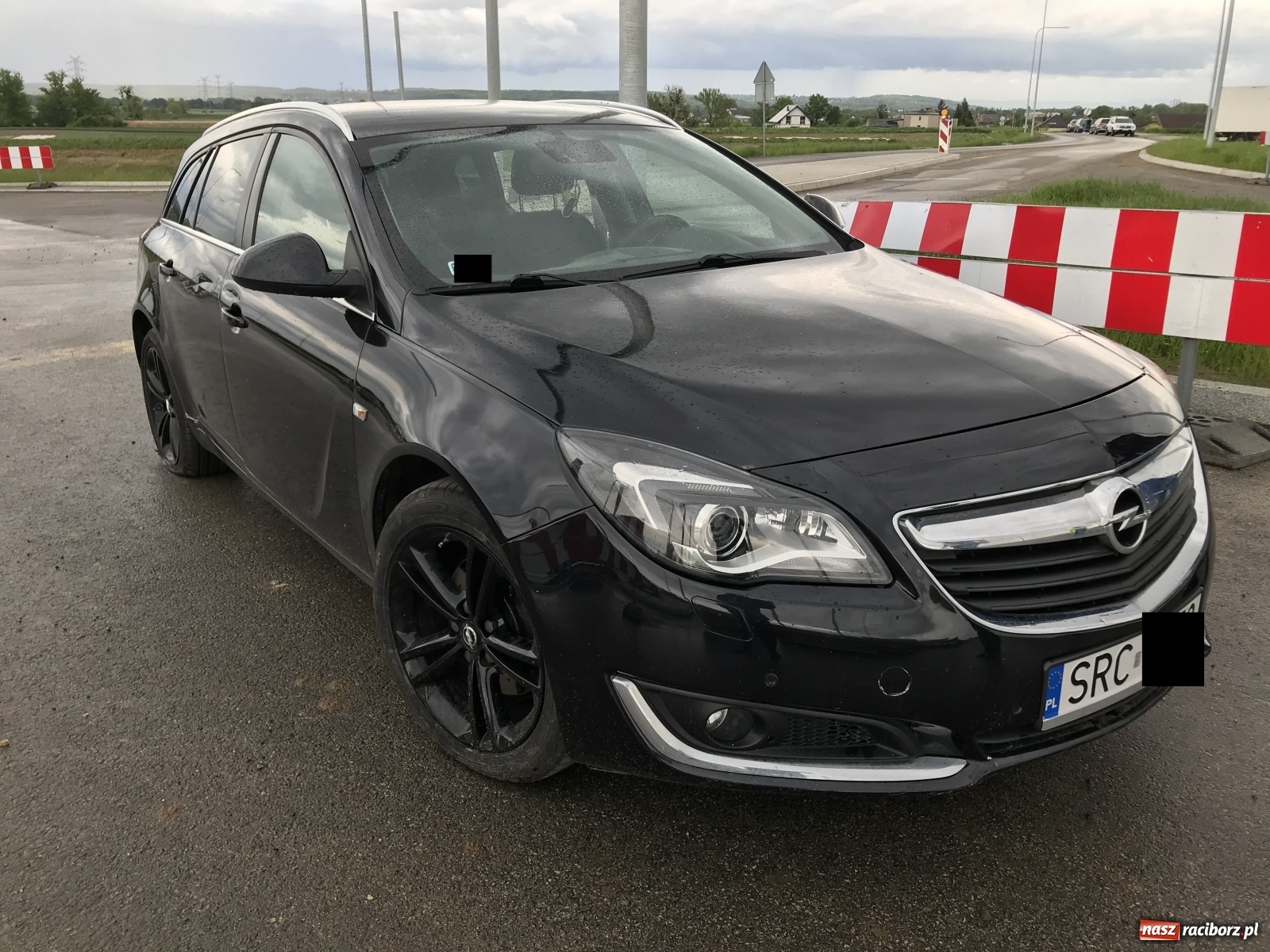 Zdjęcie w galerii na portalu naszraciborz.pl: Policja szuka świadków śmiertelnego wypadku w Miedoni wiadomości z regionu