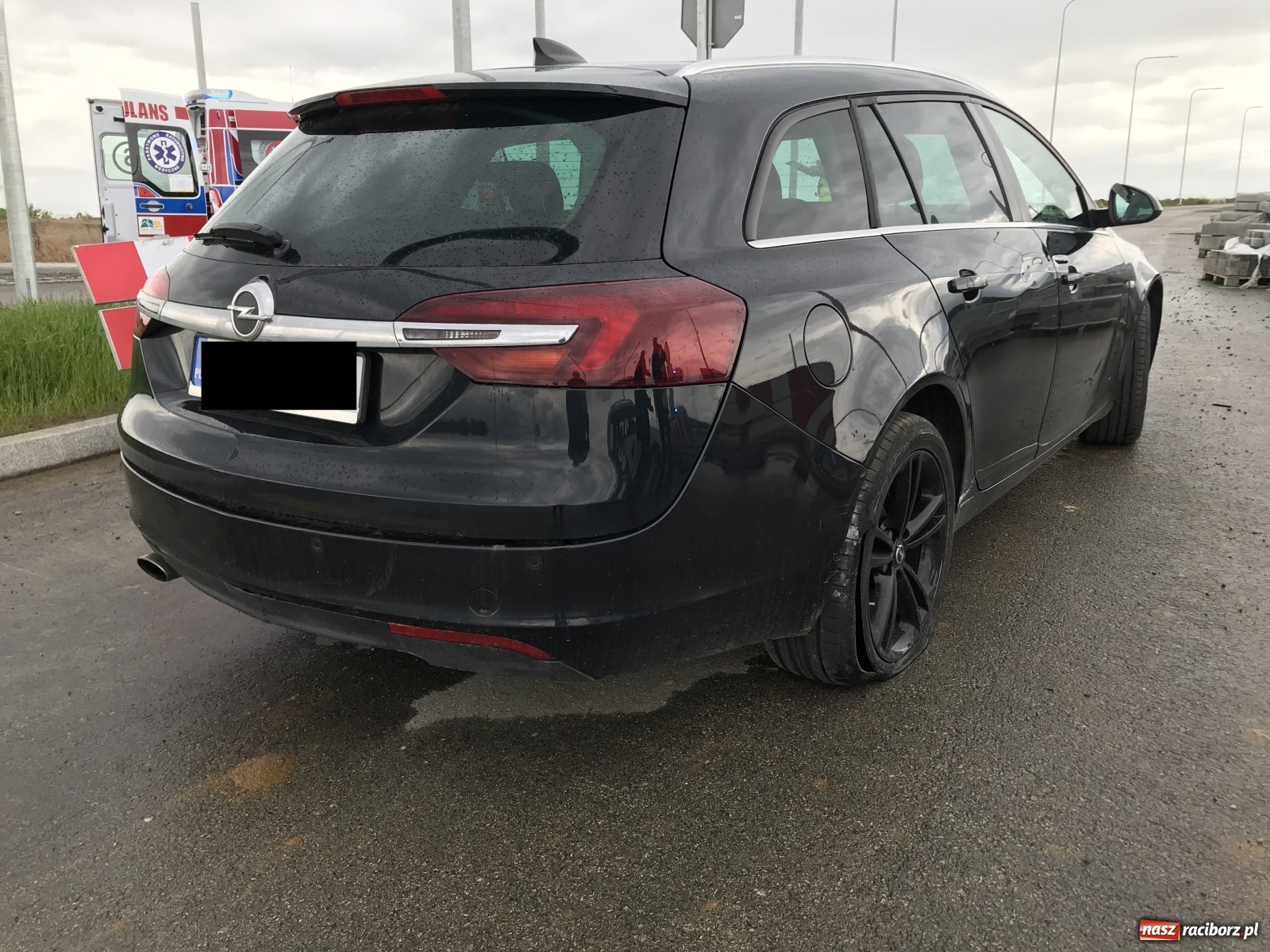 Zdjęcie w galerii na portalu naszraciborz.pl: Policja szuka świadków śmiertelnego wypadku w Miedoni wiadomości z regionu