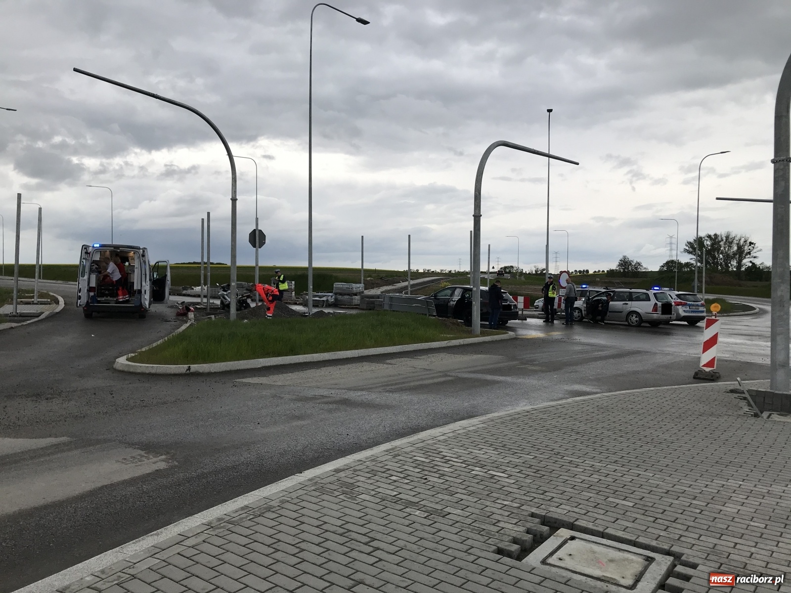 Zdjęcie w galerii na portalu naszraciborz.pl: Policja szuka świadków śmiertelnego wypadku w Miedoni wiadomości z regionu