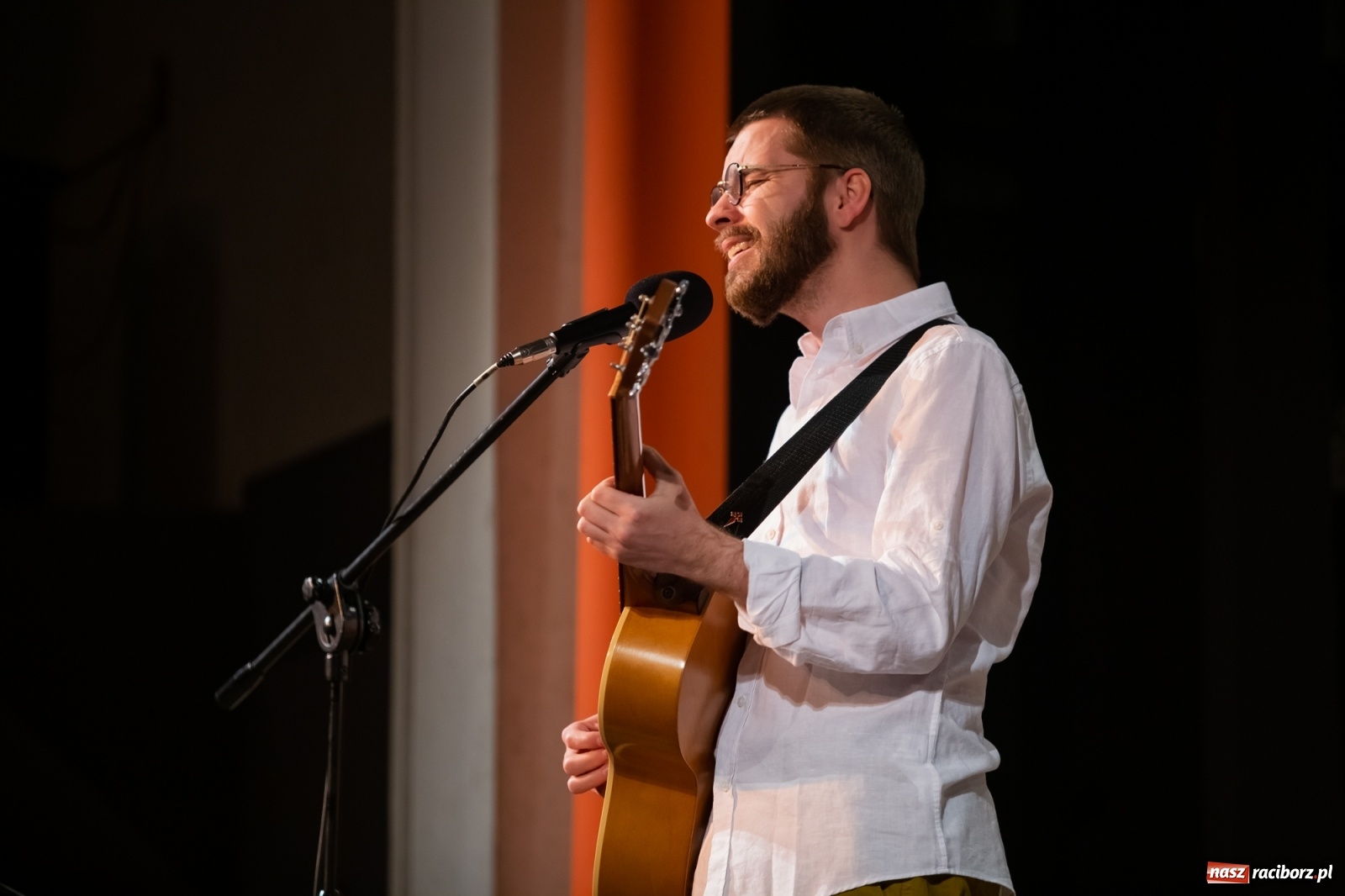 Zdjęcie w galerii na portalu naszraciborz.pl: Premiera 33. Almanachu Prowincjonalnego w DK Strzecha wiadomości z regionu