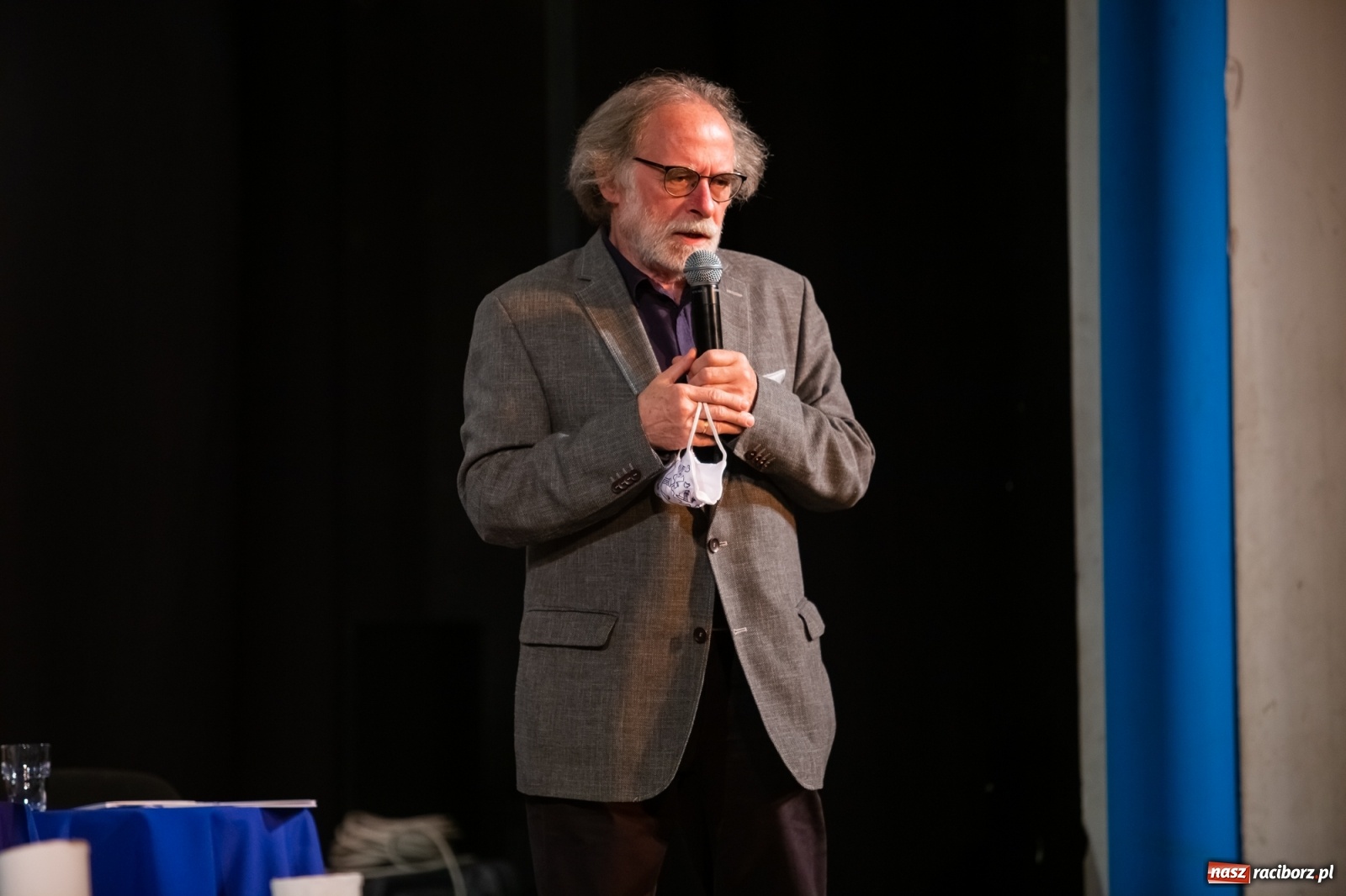 Zdjęcie w galerii na portalu naszraciborz.pl: Premiera 33. Almanachu Prowincjonalnego w DK Strzecha wiadomości z regionu