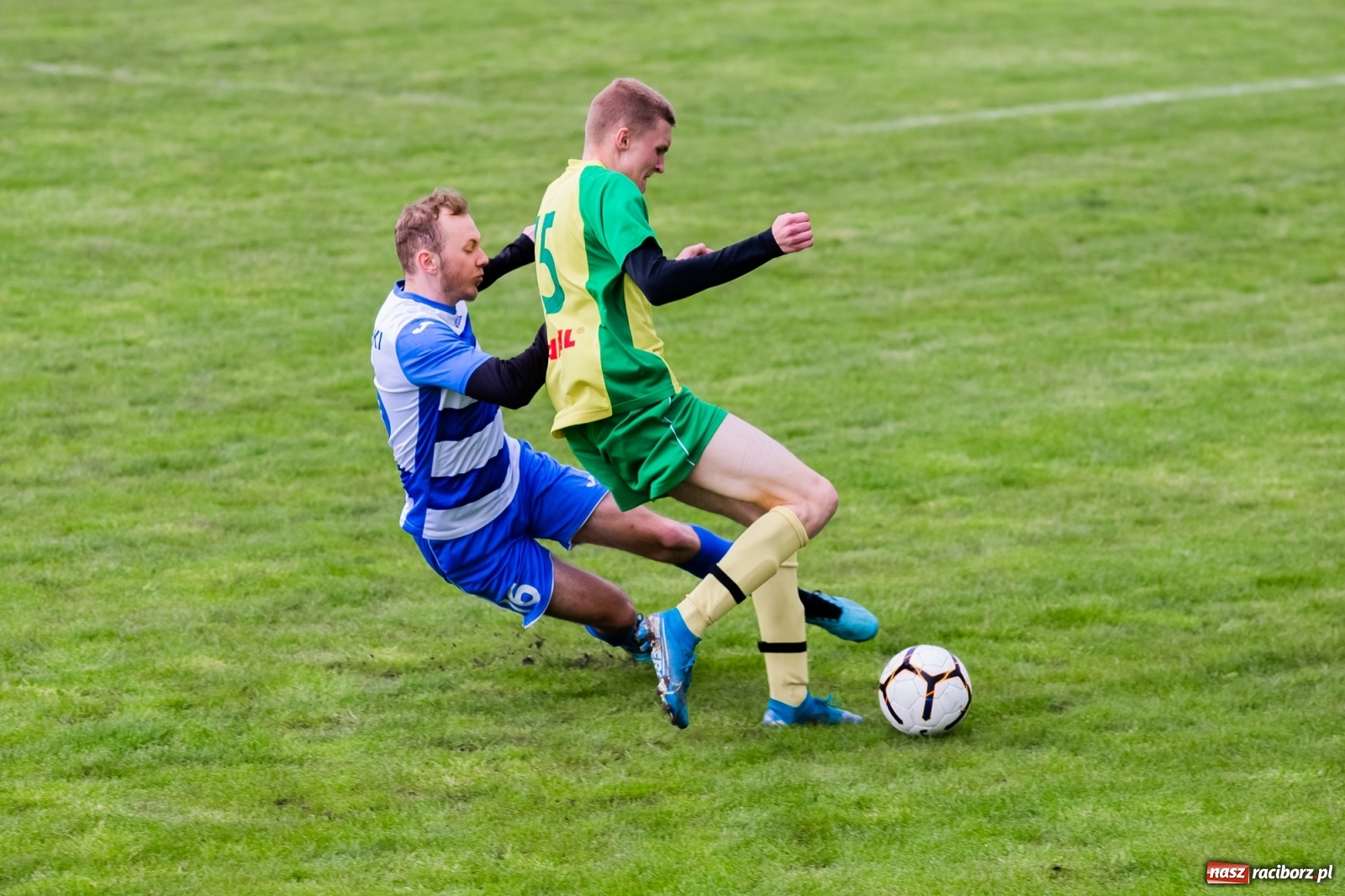 Zdjęcie w galerii na portalu naszraciborz.pl: Brzezie nie sprostało czerwonej latarni A klasy [FOTO] wiadomości z regionu