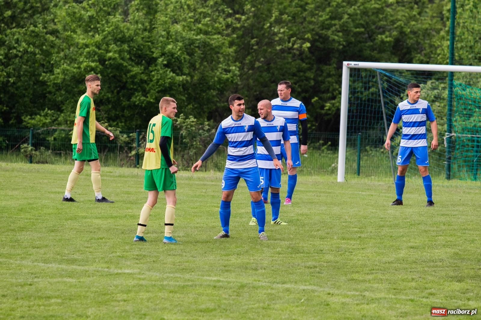 Zdjęcie w galerii na portalu naszraciborz.pl: Brzezie nie sprostało czerwonej latarni A klasy [FOTO] wiadomości z regionu