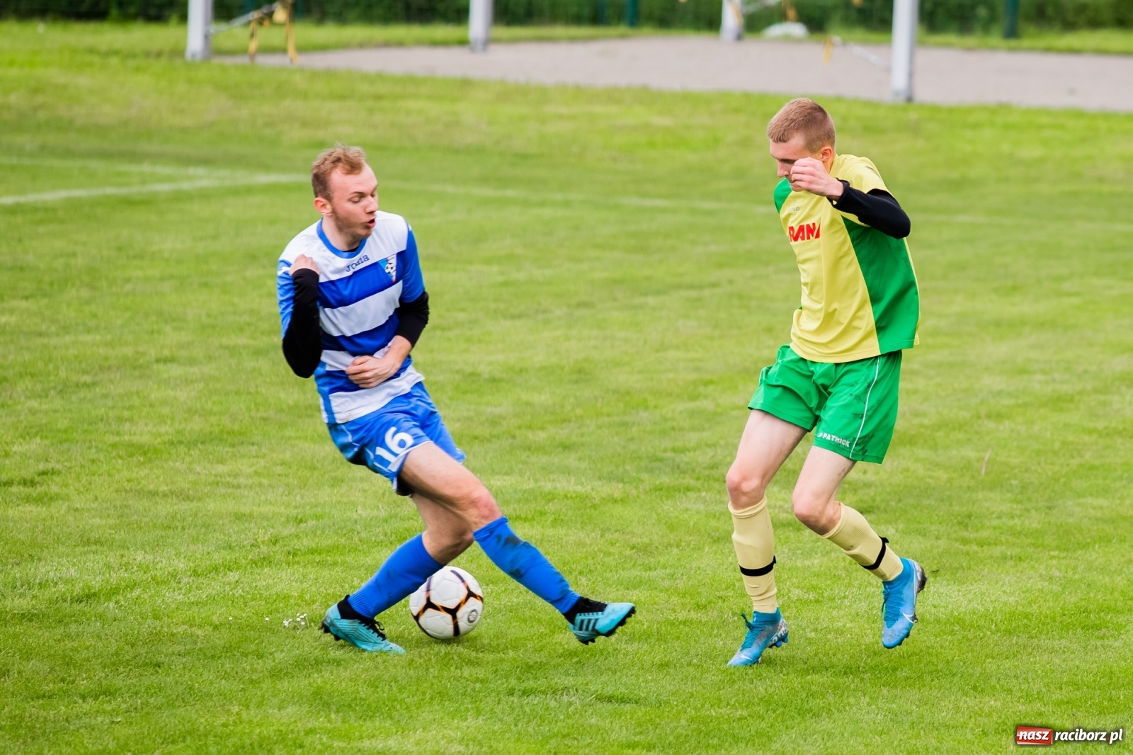 Zdjęcie w galerii na portalu naszraciborz.pl: Brzezie nie sprostało czerwonej latarni A klasy [FOTO] wiadomości z regionu