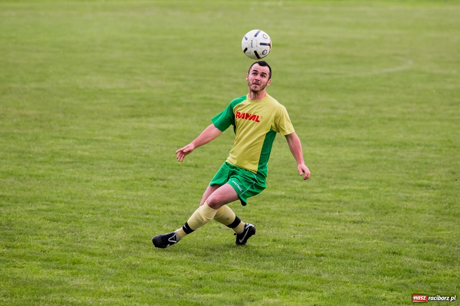 Zdjęcie w galerii na portalu naszraciborz.pl: Brzezie nie sprostało czerwonej latarni A klasy [FOTO] wiadomości z regionu