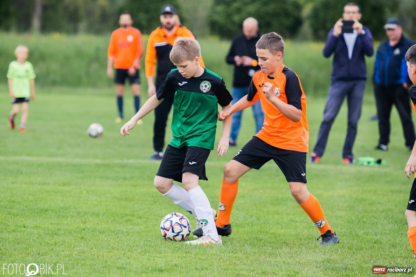 Zdjęcie w galerii na portalu naszraciborz.pl: Orliki Tworkowa górą przy Łąkowej [FOTO] wiadomości z regionu