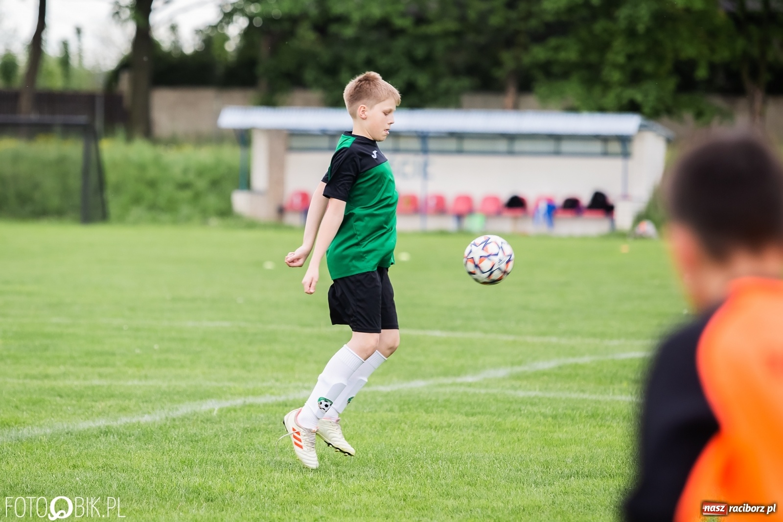 Zdjęcie w galerii na portalu naszraciborz.pl: Orliki Tworkowa górą przy Łąkowej [FOTO] wiadomości z regionu