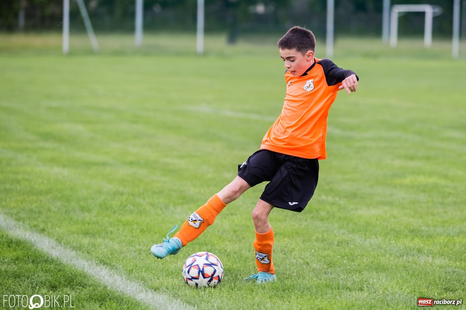 Zdjęcie w galerii na portalu naszraciborz.pl: Orliki Tworkowa górą przy Łąkowej [FOTO] wiadomości z regionu