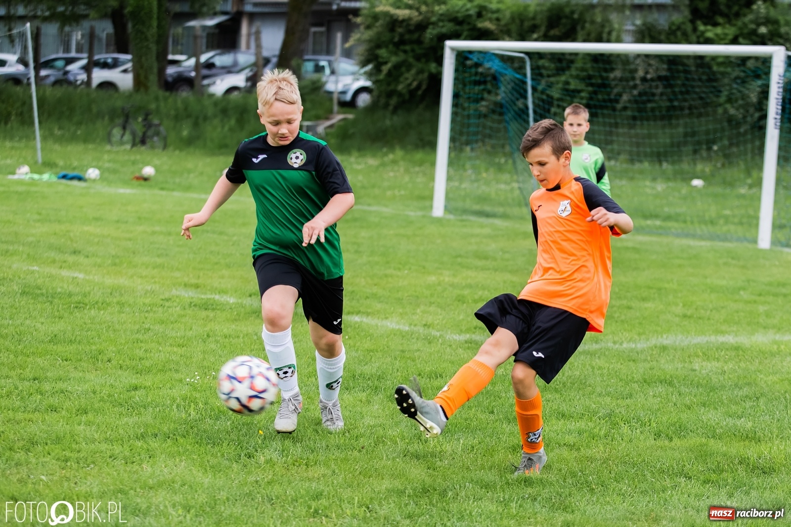Zdjęcie w galerii na portalu naszraciborz.pl: Orliki Tworkowa górą przy Łąkowej [FOTO] wiadomości z regionu