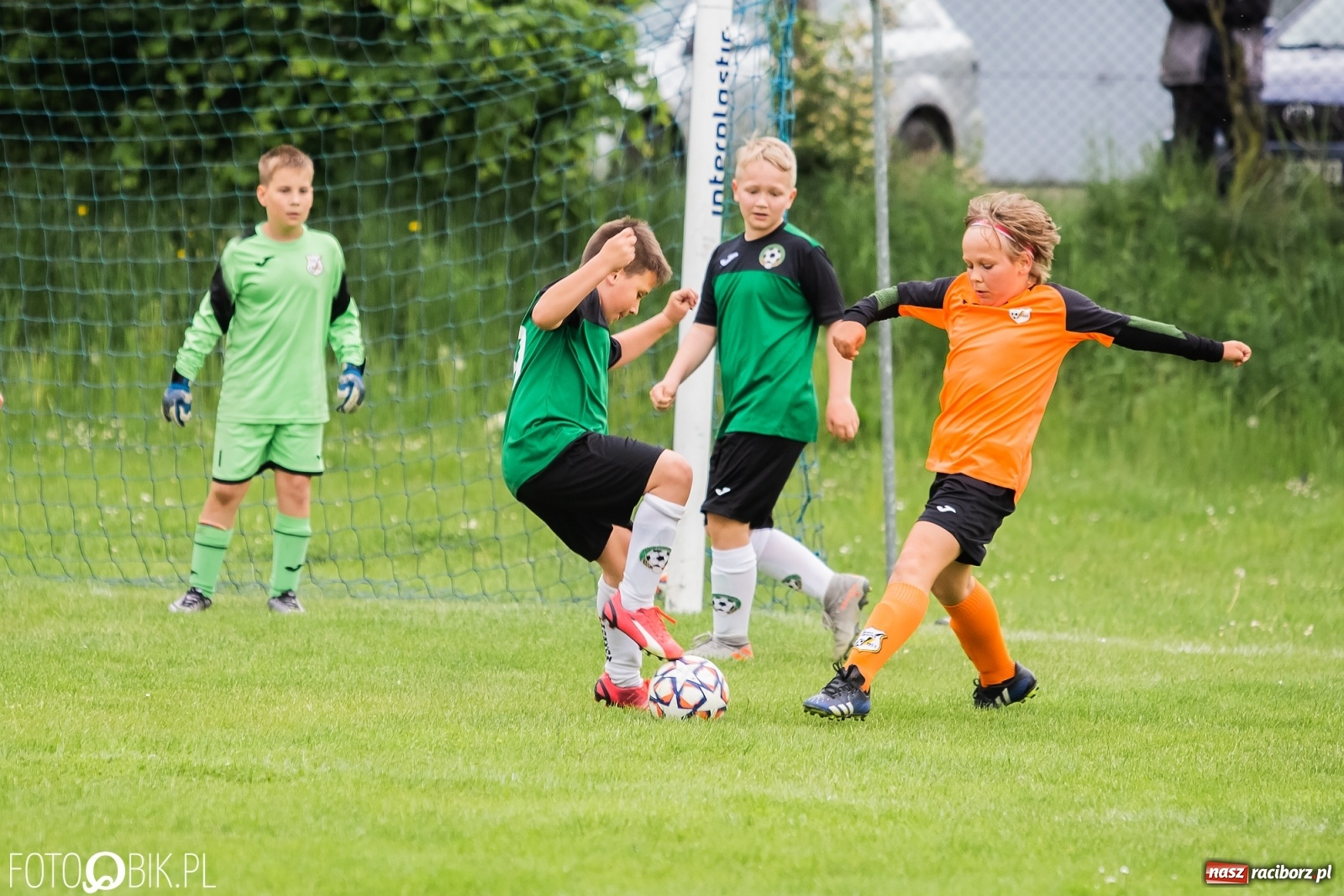 Zdjęcie w galerii na portalu naszraciborz.pl: Orliki Tworkowa górą przy Łąkowej [FOTO] wiadomości z regionu