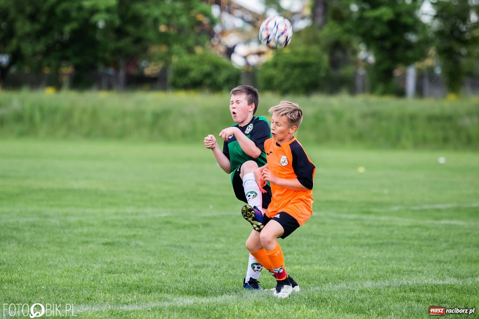 Zdjęcie w galerii na portalu naszraciborz.pl: Orliki Tworkowa górą przy Łąkowej [FOTO] wiadomości z regionu