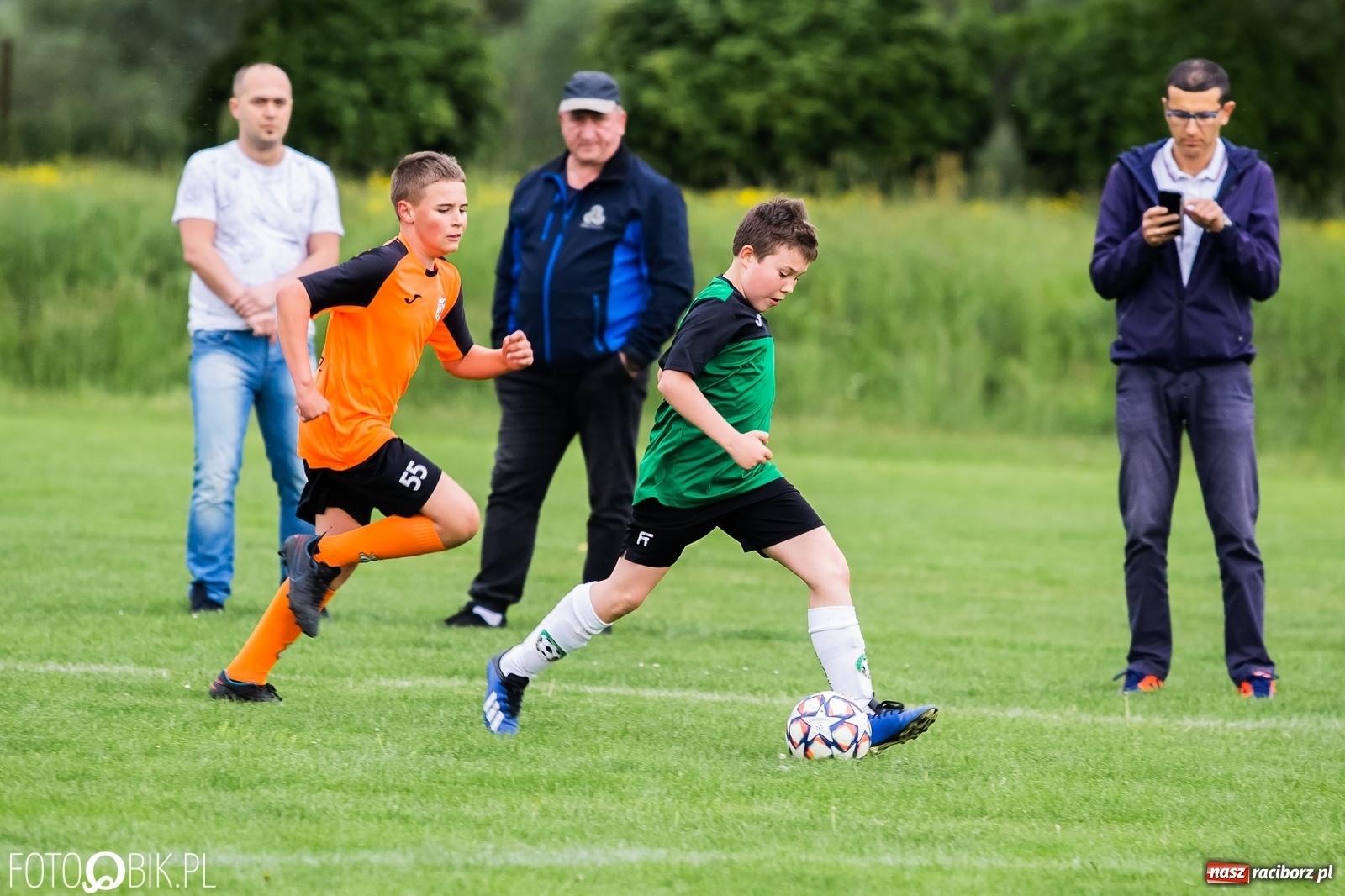 Zdjęcie w galerii na portalu naszraciborz.pl: Orliki Tworkowa górą przy Łąkowej [FOTO] wiadomości z regionu