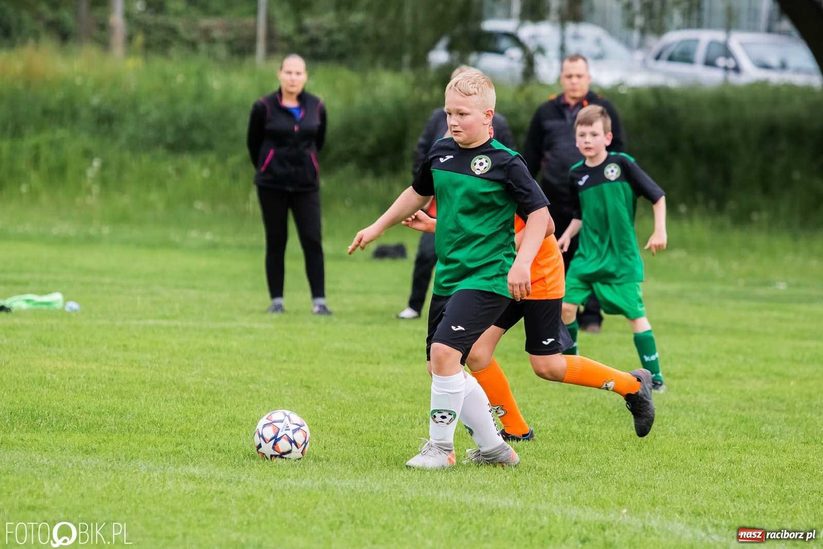 Zdjęcie w galerii na portalu naszraciborz.pl: Orliki Tworkowa górą przy Łąkowej [FOTO] wiadomości z regionu
