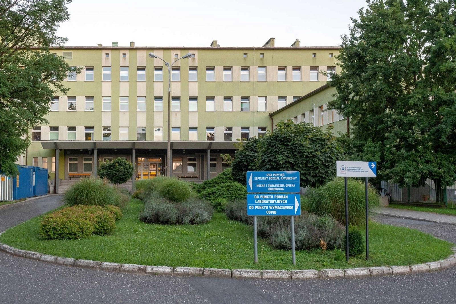 Zdjęcie w galerii na portalu naszraciborz.pl: Szpital w Kędzierzynie-Koźlu od 26 maja wraca do pracy hybrydowej wiadomości z regionu