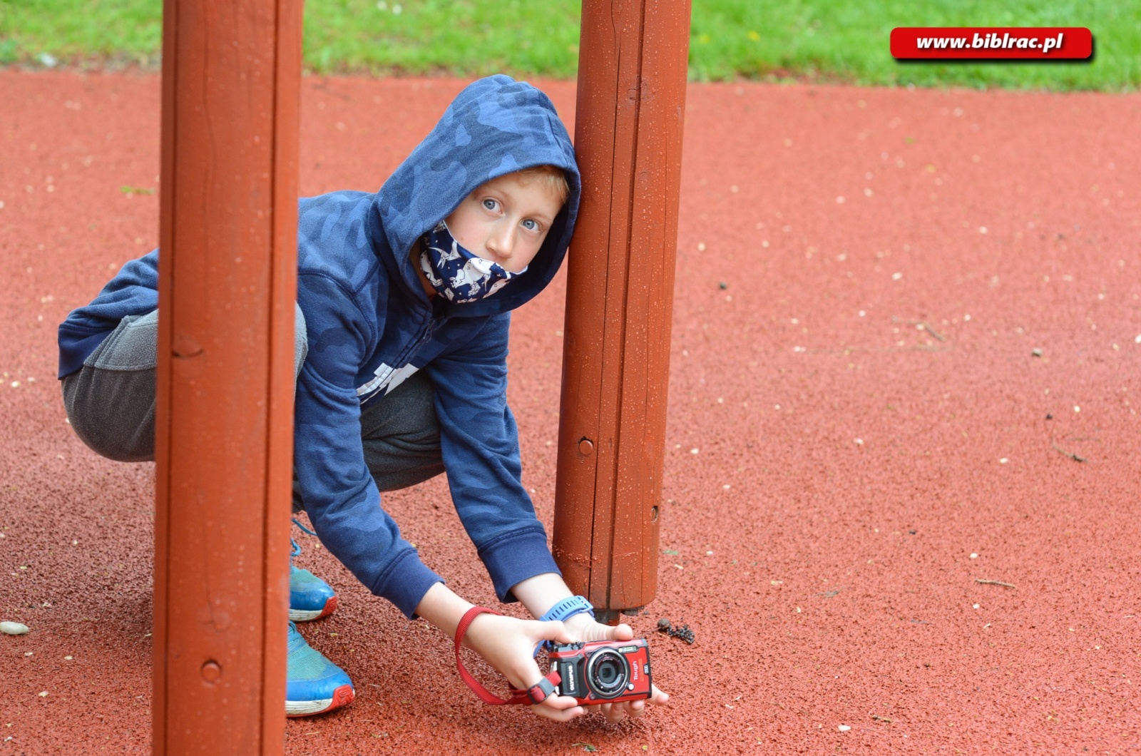Zdjęcie w galerii na portalu naszraciborz.pl: Twórcze warsztaty w bibliotece na Ocicach wiadomości z regionu