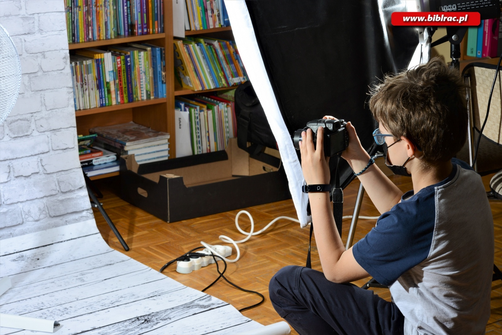 Zdjęcie w galerii na portalu naszraciborz.pl: Twórcze warsztaty w bibliotece na Ocicach wiadomości z regionu