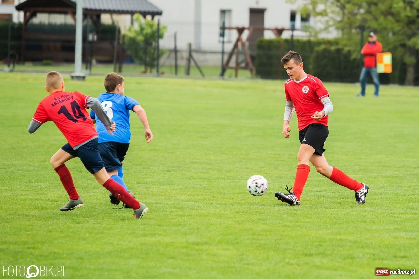 Zdjęcie w galerii na portalu naszraciborz.pl: Ostre strzelanie przy Urbana. Młodziki Studziennej z wygraną [FOTO] wiadomości z regionu