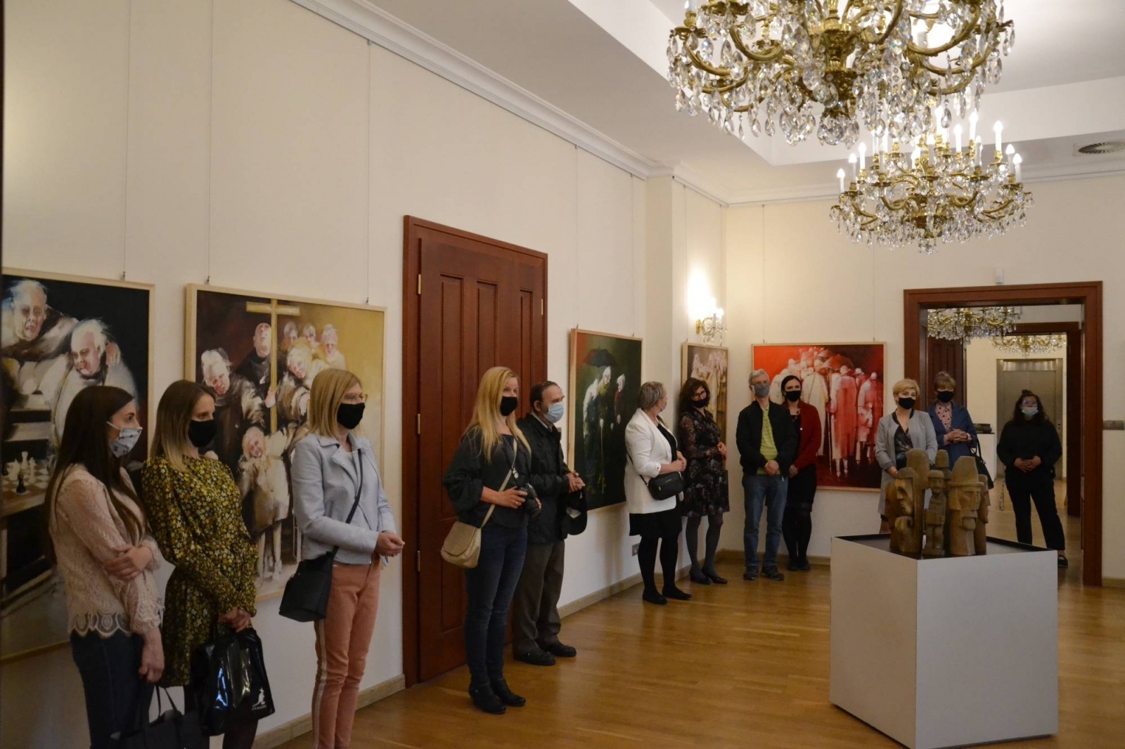 Zdjęcie w galerii na portalu naszraciborz.pl: Malarstwo sztalugowe Wiesława Mazura. Finisaż wystawy na Zamku Piastowskim [FOTO] wiadomości z regionu