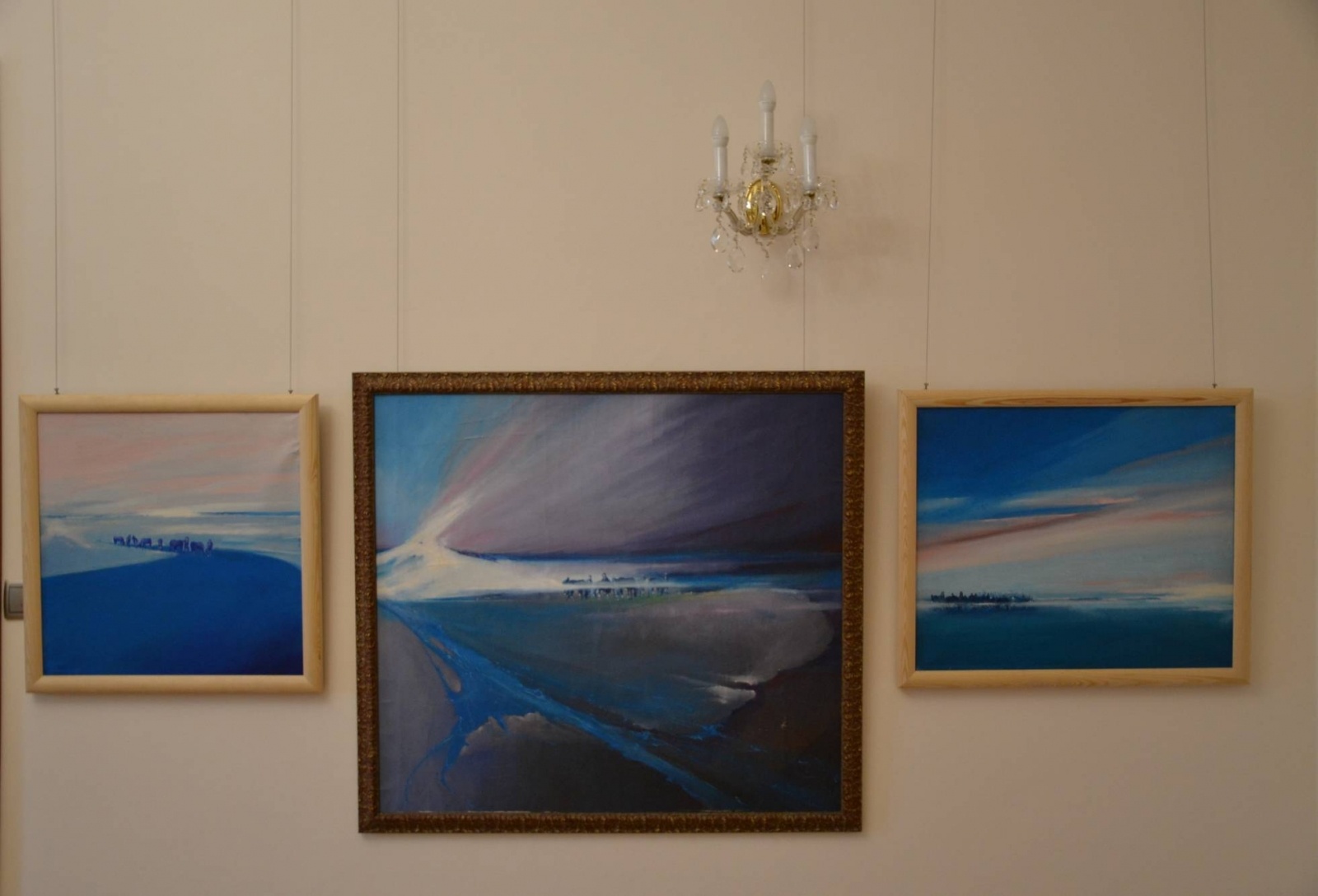 Zdjęcie w galerii na portalu naszraciborz.pl: Malarstwo sztalugowe Wiesława Mazura. Finisaż wystawy na Zamku Piastowskim [FOTO] wiadomości z regionu