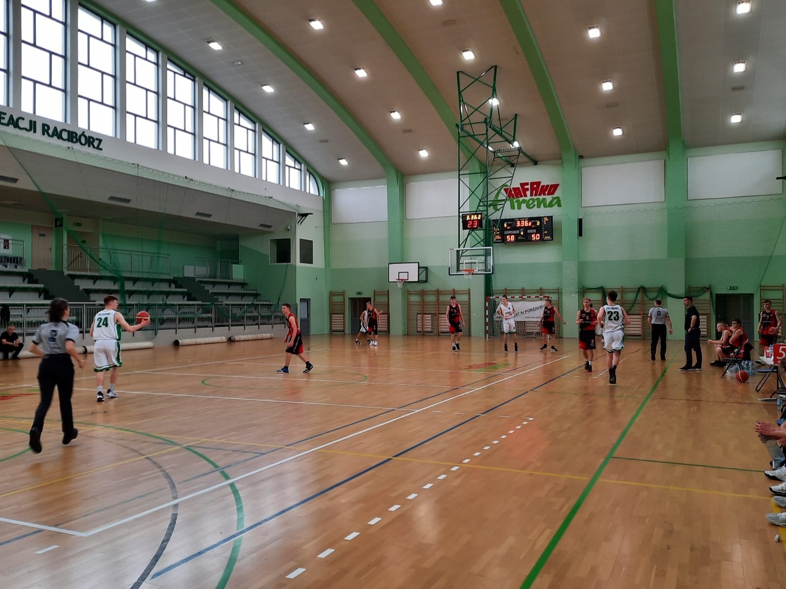 Zdjęcie w galerii na portalu naszraciborz.pl: Koszykarze MiniBasketball Racibórz znów nie do zatrzymania wiadomości z regionu