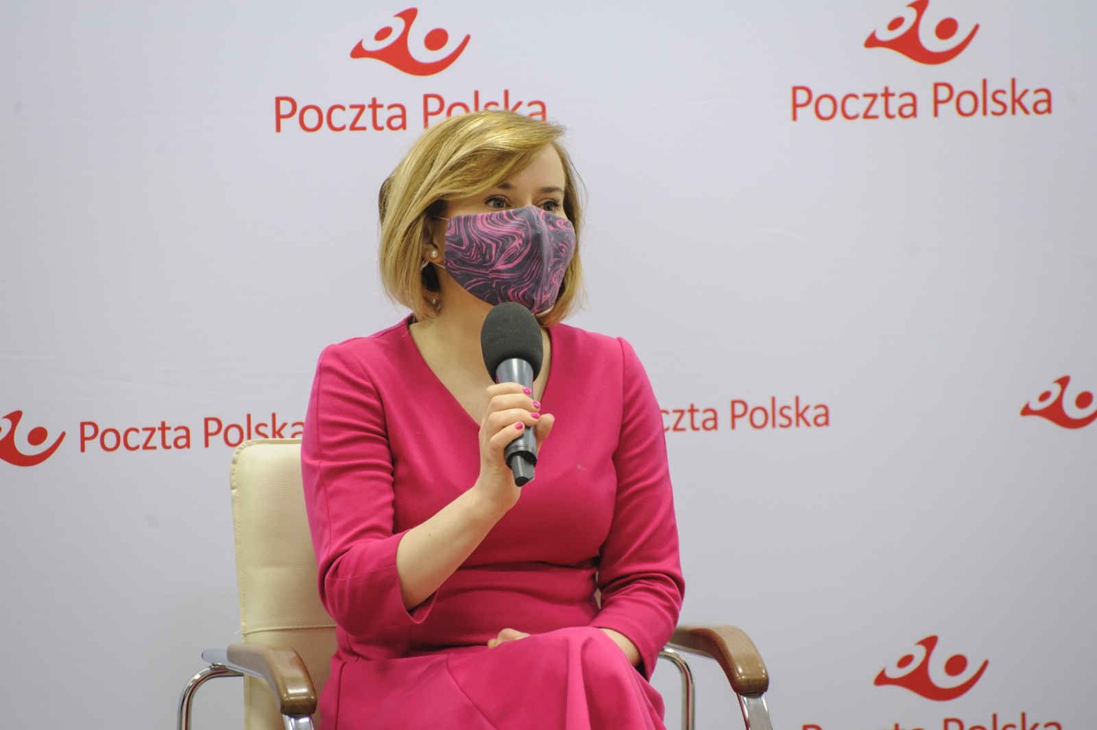 Zdjęcie w galerii na portalu naszraciborz.pl: Drużynowe Mistrzostwa Europy w Lekkoatletyce na nowym znaczku Poczty Polskiej wiadomości z regionu