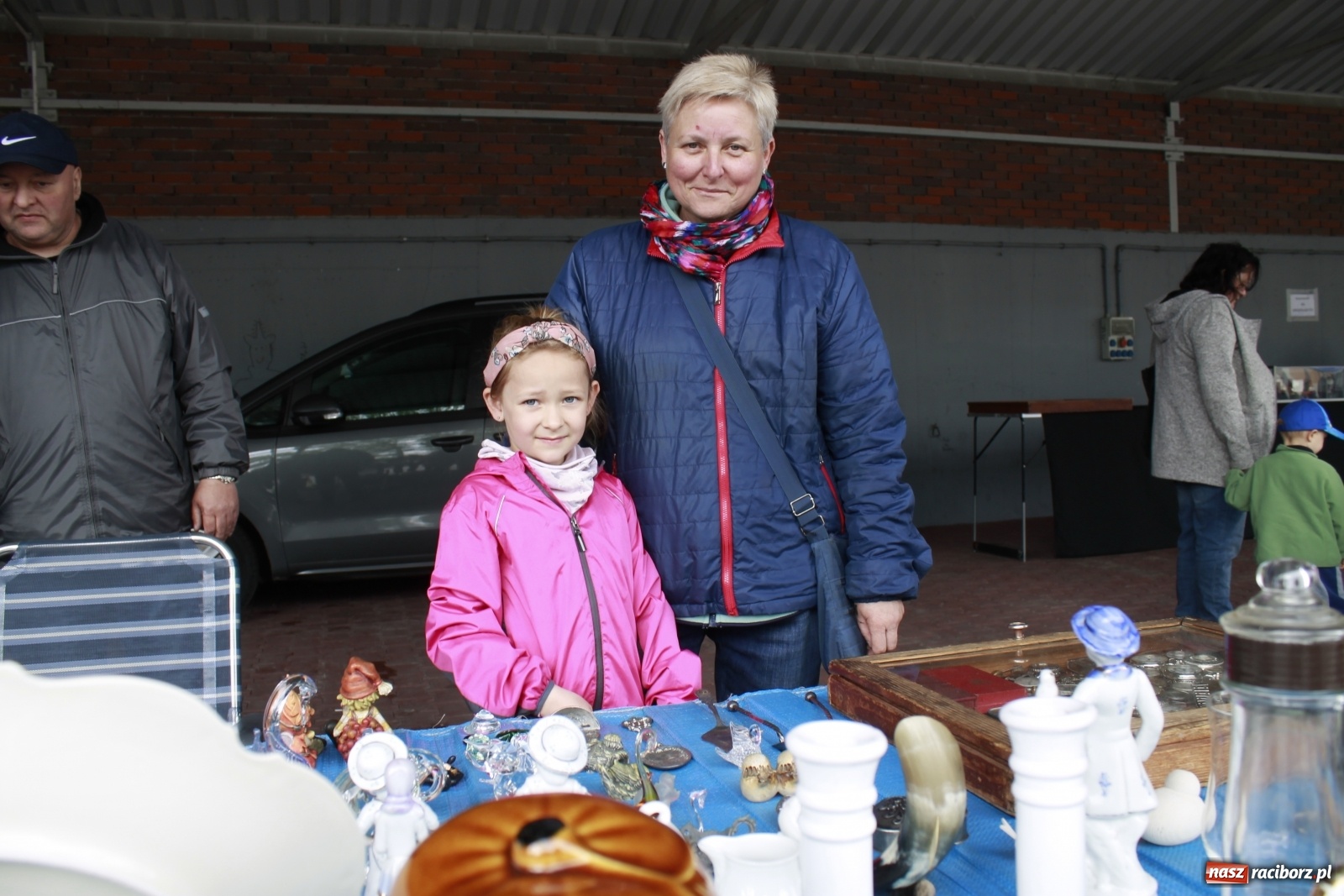 Zdjęcie w galerii na portalu naszraciborz.pl: Skarby i szpargały. Co można znaleźć na jarmarkach staroci? wiadomości z regionu