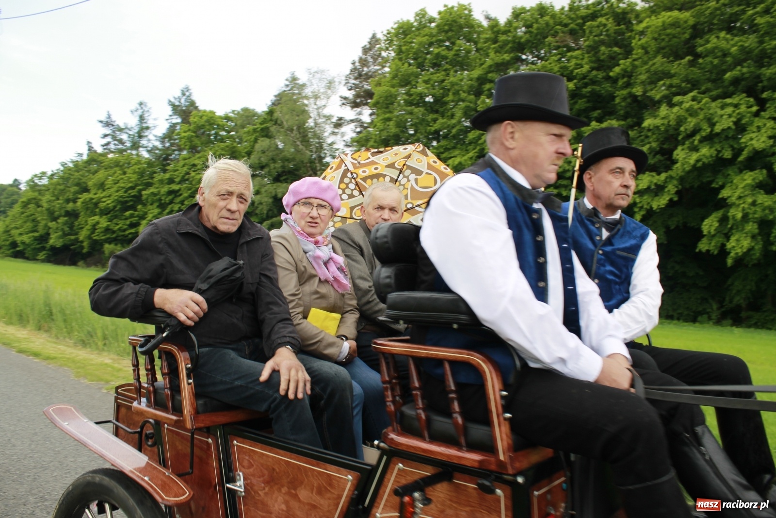 Zdjęcie w galerii na portalu naszraciborz.pl: Brzeska procesja na św. Urbana [FOTO i WIDEO] wiadomości z regionu