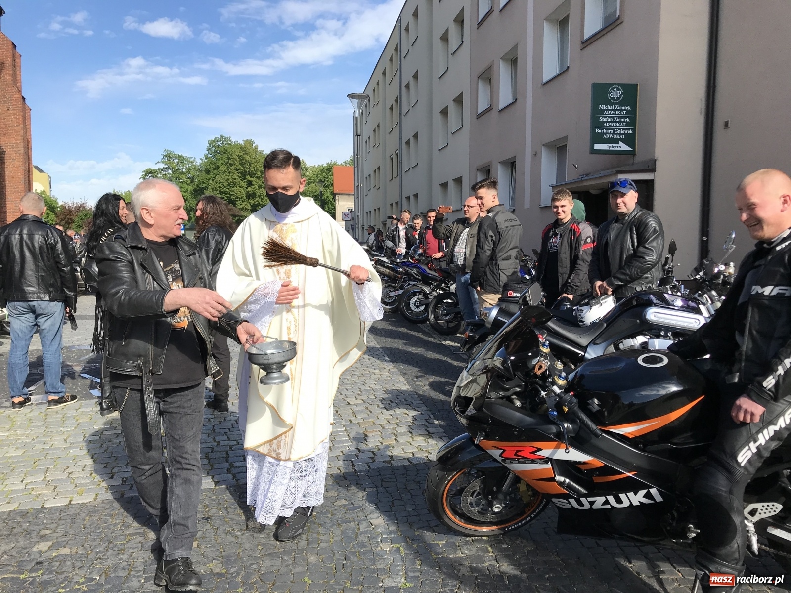 Zdjęcie w galerii na portalu naszraciborz.pl: Święcenie przy wysokich obrotach, czyli motocyklowe rozpoczęcie sezonu 2021 w Raciborzu [FOTO i WIDEO] wiadomości z regionu
