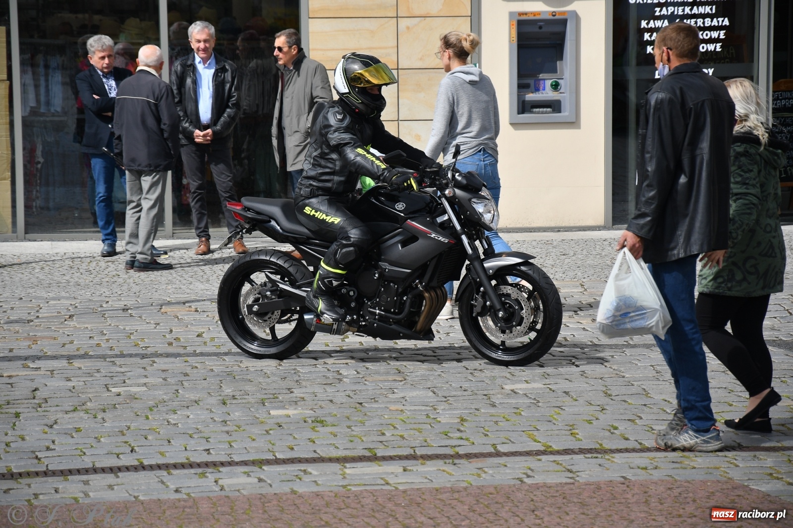 Zdjęcie w galerii na portalu naszraciborz.pl: Święcenie przy wysokich obrotach, czyli motocyklowe rozpoczęcie sezonu 2021 w Raciborzu [FOTO i WIDEO] wiadomości z regionu