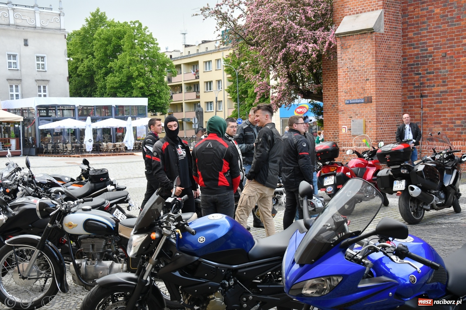 Zdjęcie w galerii na portalu naszraciborz.pl: Święcenie przy wysokich obrotach, czyli motocyklowe rozpoczęcie sezonu 2021 w Raciborzu [FOTO i WIDEO] wiadomości z regionu