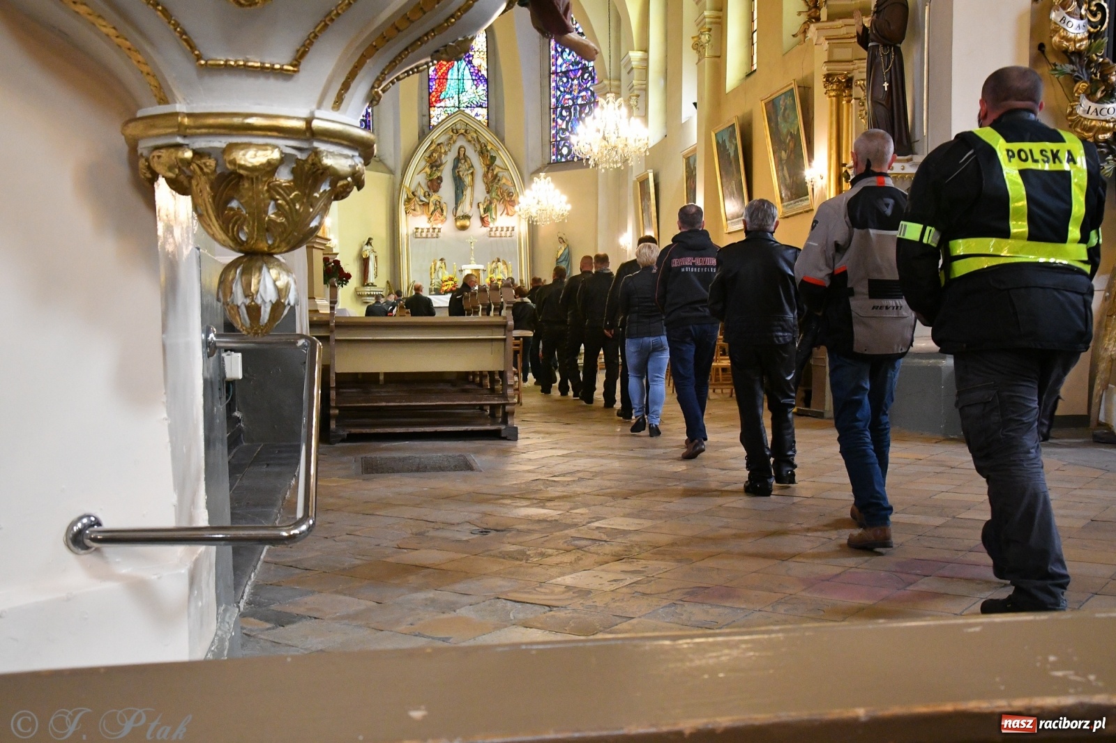 Zdjęcie w galerii na portalu naszraciborz.pl: Święcenie przy wysokich obrotach, czyli motocyklowe rozpoczęcie sezonu 2021 w Raciborzu [FOTO i WIDEO] wiadomości z regionu