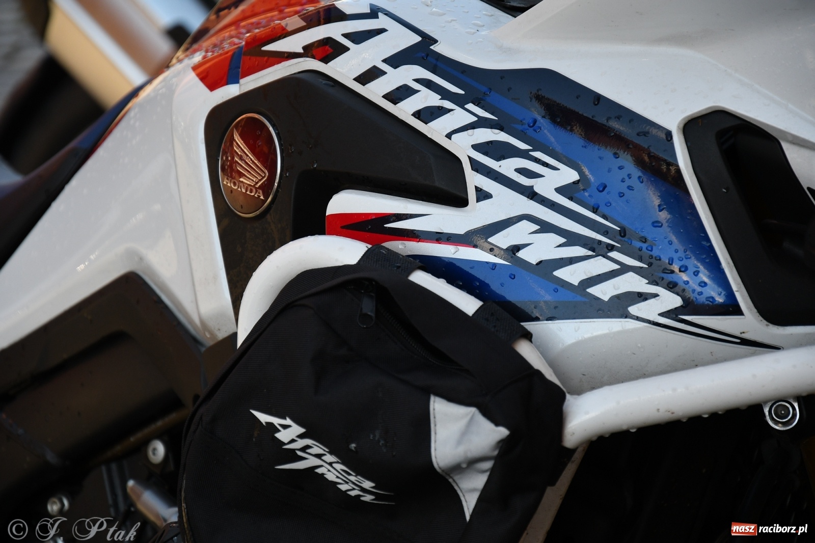 Zdjęcie w galerii na portalu naszraciborz.pl: Święcenie przy wysokich obrotach, czyli motocyklowe rozpoczęcie sezonu 2021 w Raciborzu [FOTO i WIDEO] wiadomości z regionu