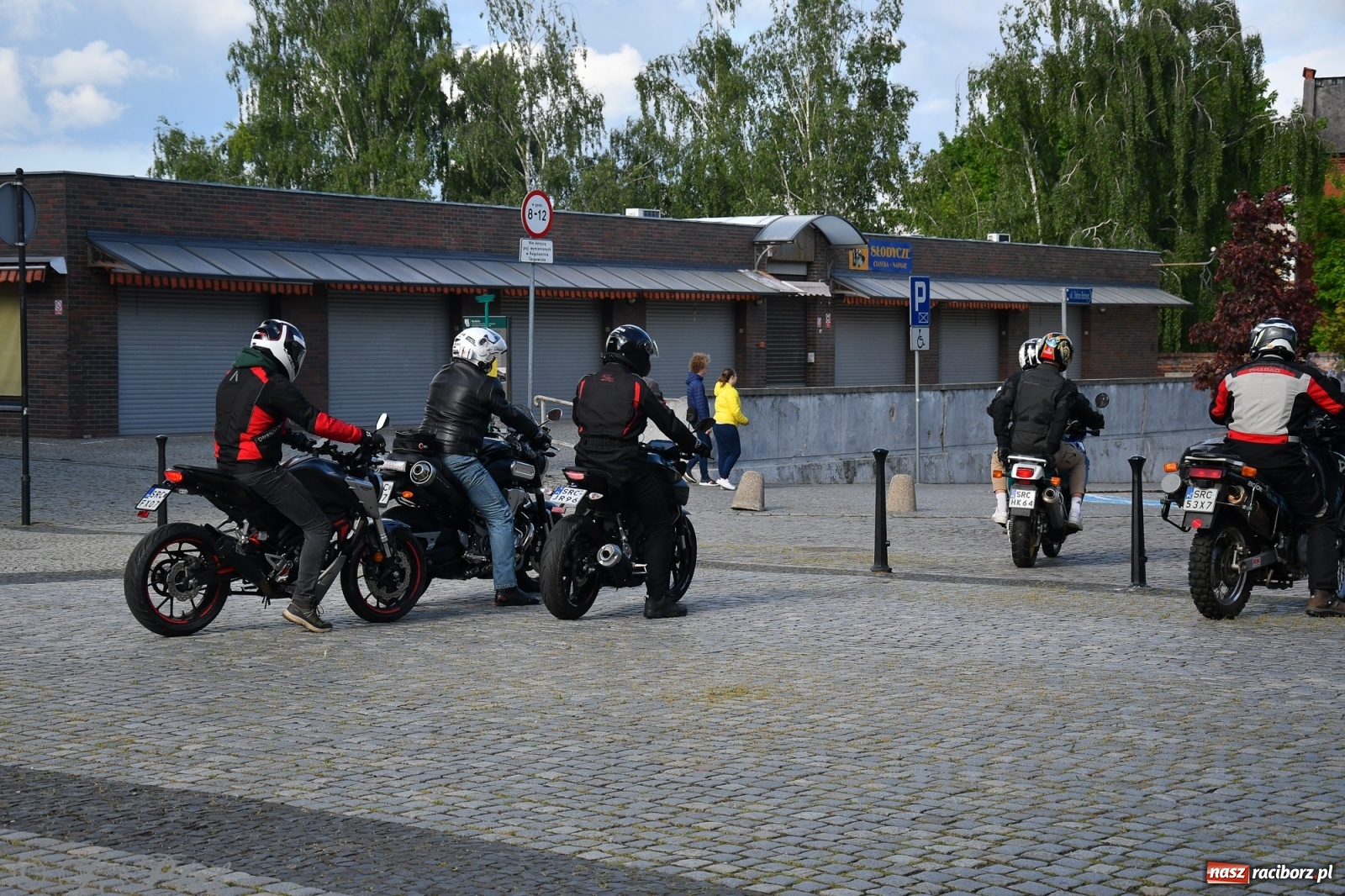 Zdjęcie w galerii na portalu naszraciborz.pl: Święcenie przy wysokich obrotach, czyli motocyklowe rozpoczęcie sezonu 2021 w Raciborzu [FOTO i WIDEO] wiadomości z regionu