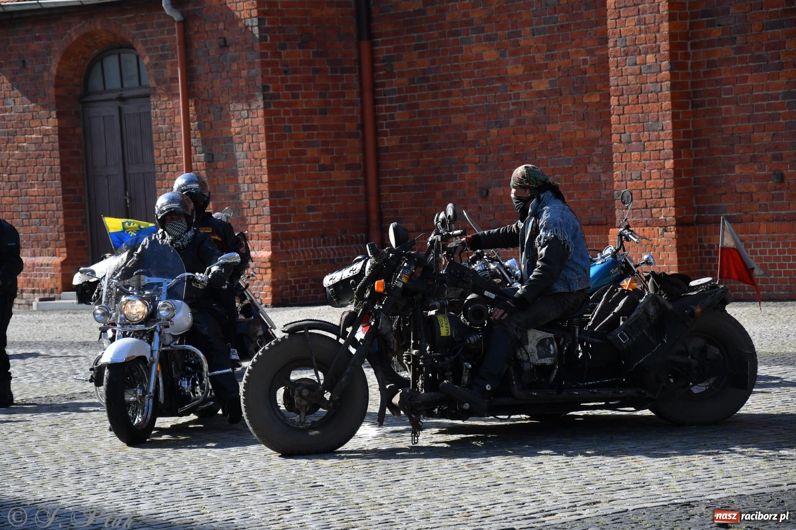 Zdjęcie w galerii na portalu naszraciborz.pl: Święcenie przy wysokich obrotach, czyli motocyklowe rozpoczęcie sezonu 2021 w Raciborzu [FOTO i WIDEO] wiadomości z regionu